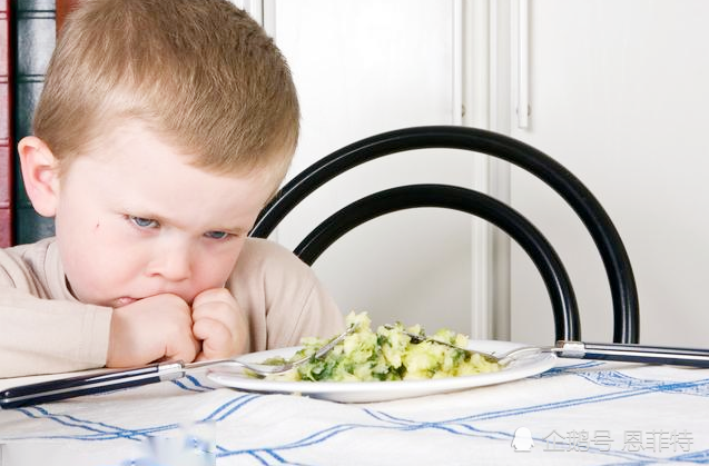 寶寶挑食怎麼辦?教媽媽們6招,讓寶寶愛上吃飯!