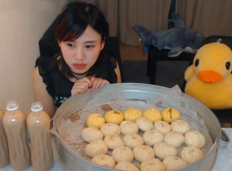 中国大胃王吃播密子君