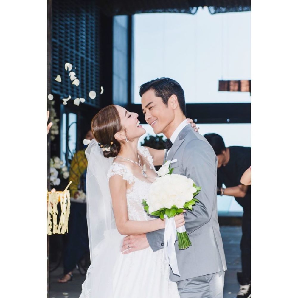 郑嘉颖|陈凯琳二胎产子后再迎来喜事 与老公郑嘉颖喜迎结婚2周年