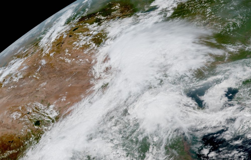 气旋|旋转云团在河北形成，北方坏雨开始！权威预报：京津冀局部大暴雨