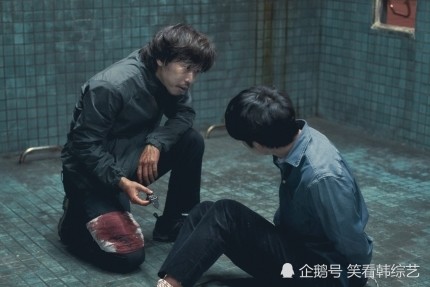 《恶之花》第五集中白熙成(李准基 饰)被"南顺吉(李奎福 饰)杀人事件"