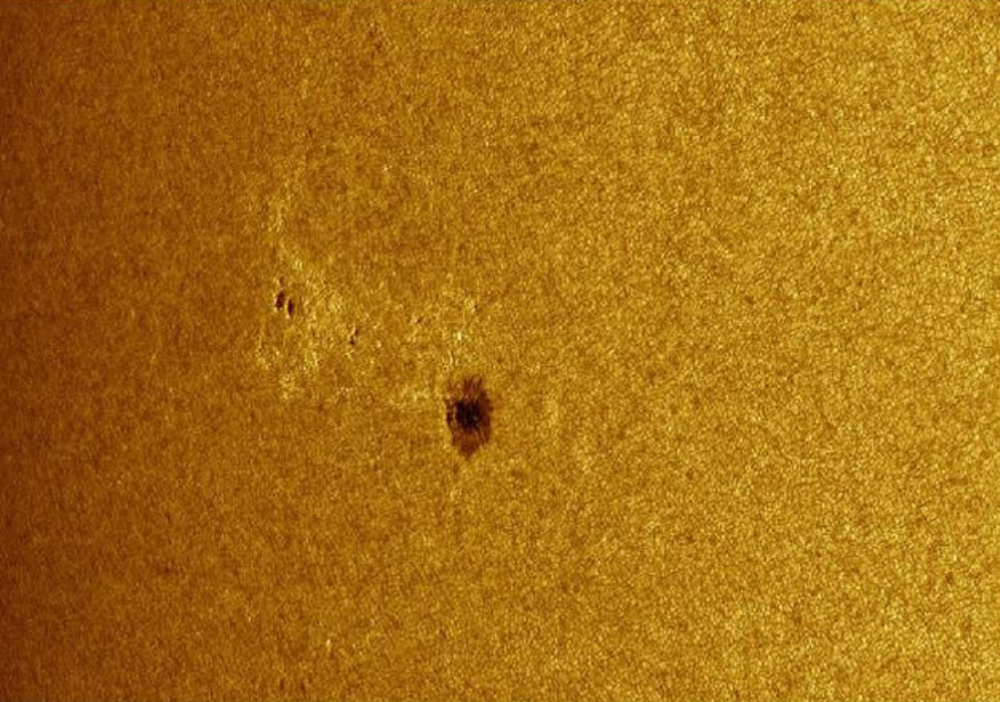 太阳|太阳现巨大口子！直径6794千米，或继续增大，地球要进入小冰河？