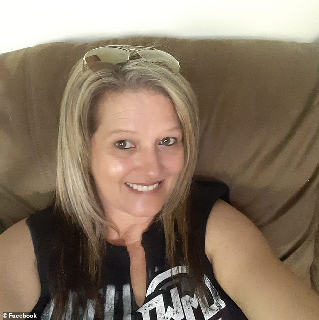 美国_社会|美国一新冠患者隐瞒病情参加葬礼，导致40多名家庭成员被感染