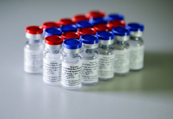 新冠疫苗|重大！世界首款新冠疫苗问世！20多国争先恐后抢购10亿支！