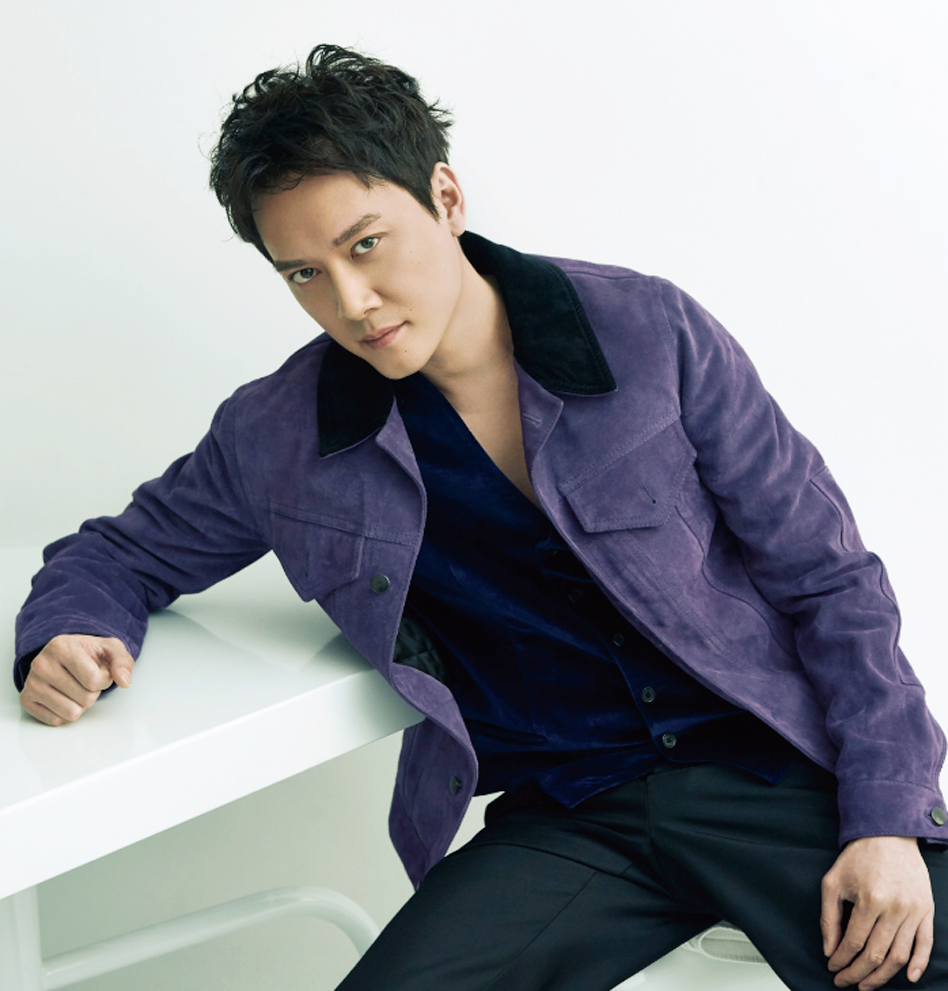 41岁冯绍峰大变样与赵丽颖差距太大脸部浮肿啤酒肚明显似大叔