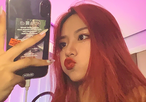 刀小刀无美颜无滤镜直播 看到她的模样之后 区别很明显 颜值 陈哇塞