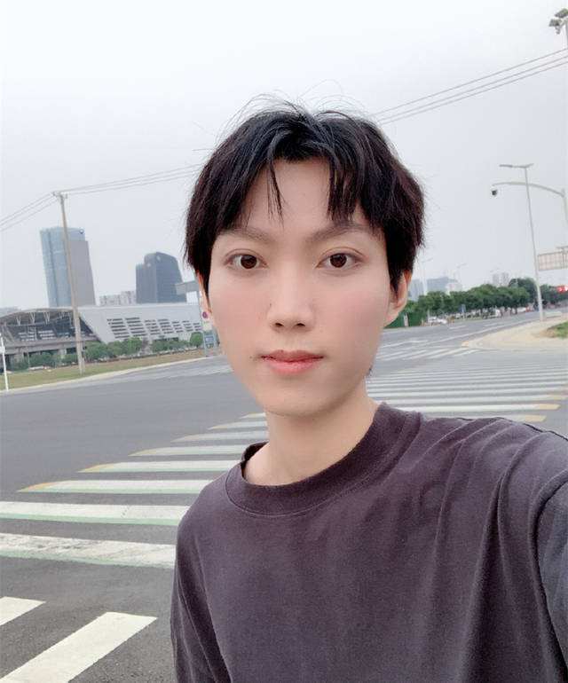 孤影鲁班事件影响太大？直播间两小时掉粉近万人，网友：活该