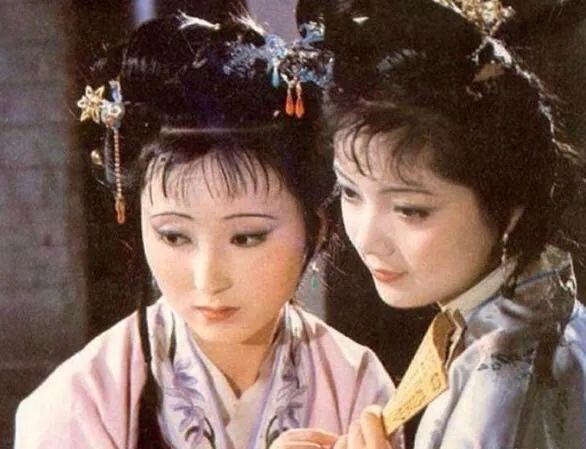 你活成了林黛玉,还是薛宝钗?