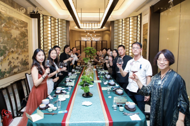 致敬峰层:见证一场珠江之滨的圈层盛筵