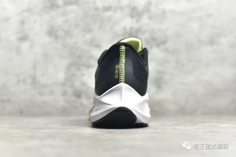 专为跑步爱好者设计鞋款nikezoomwinflo7细节拆解