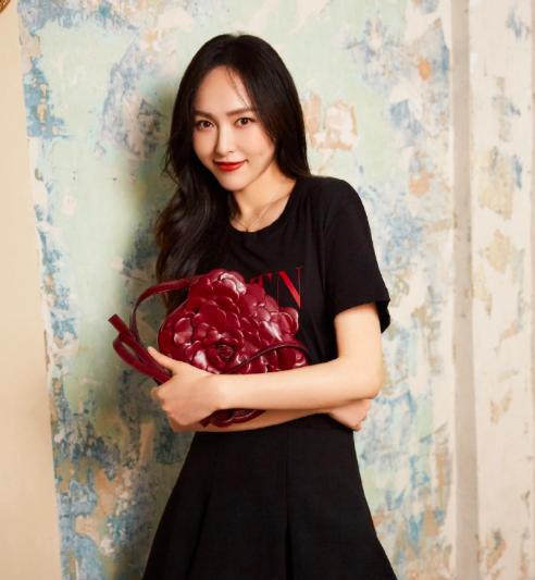 唐嫣|人美心善！曝唐嫣连续五年资助贫困学生，曾多次收到受助者感谢信