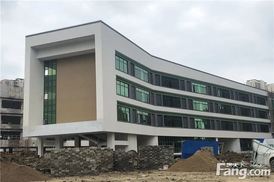 小学|如期开学？黄香路小学最新工程进度来啦！