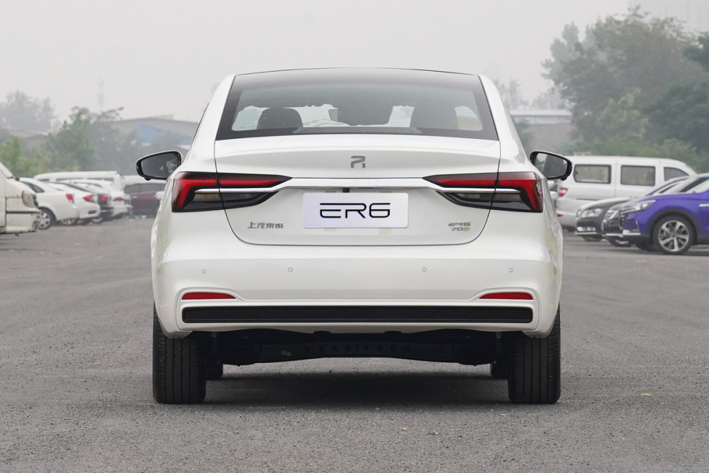 上汽荣威rer6上市高颜值长续航档次感妥妥的
