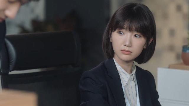 而一个普通的女孩,如何取得事业上的成功,钟晓芹的