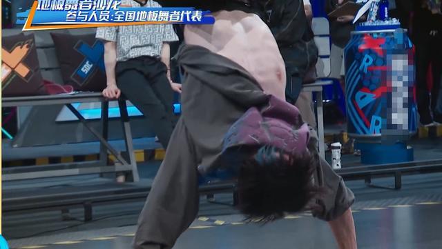 王一博|王一博出道6年，成长肉眼可见，这3点成他闯荡娱乐圈的“必杀技”