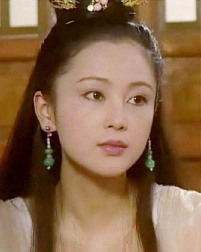 陈飞宇|陈飞宇晒童年合照为陈凯歌庆生，父子相依，小家伙眉清目秀像极了妈妈陈红