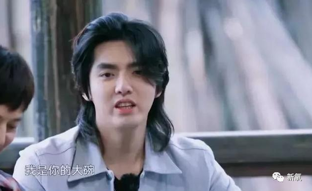 吴亦凡|吴亦凡这张脸是橡皮泥做的吧！忽胖忽瘦这回生图帅炸天……