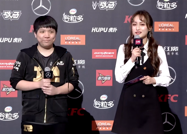 RNG女主持人事件是怎么回事？事情反转，女主持人道歉并继续和RNG合作