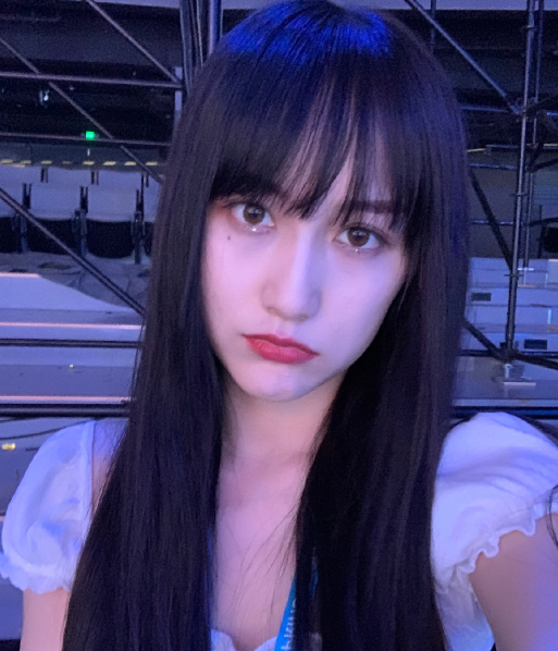RNG女主持人事件是怎么回事？事情反转，女主持人道歉并继续和RNG合作