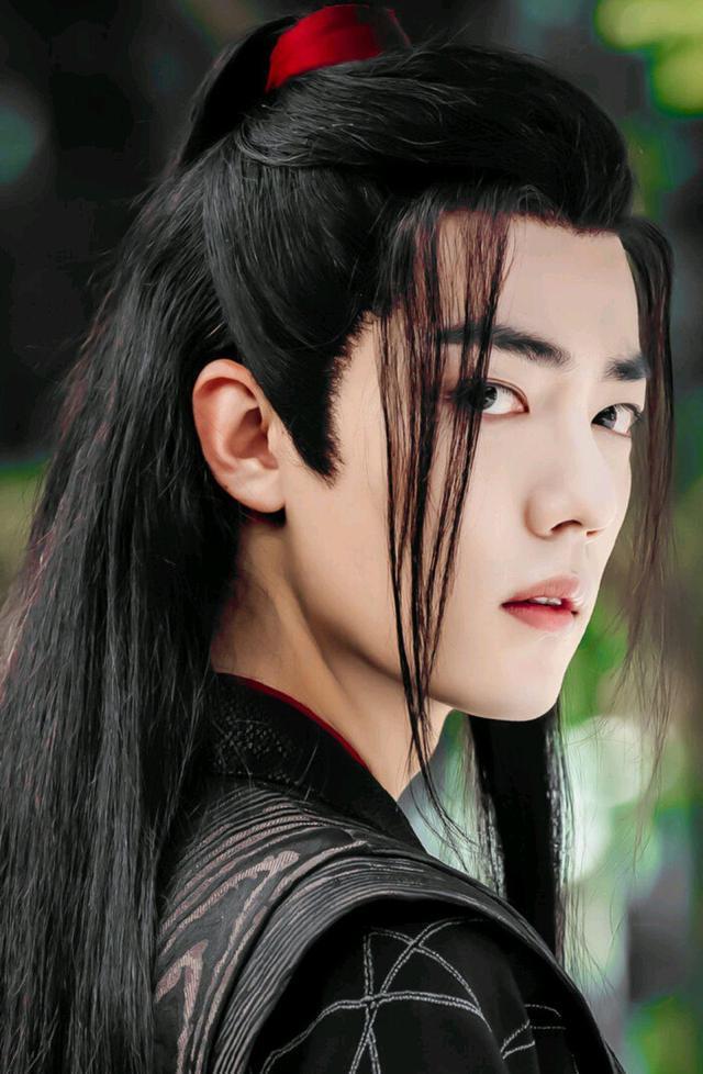 肖战|肖战依然是顶级流量？代言产品上线后秒没，穿的衣服也卖到下架