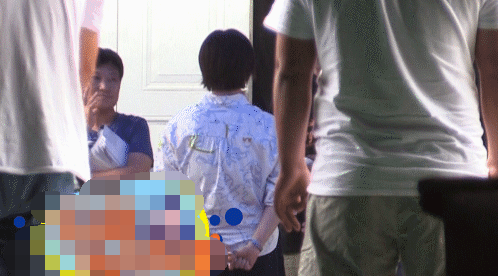 蒋欣|又胖了！蒋欣拍戏现场嘴吃不停，背影壮实目测体重至少140斤