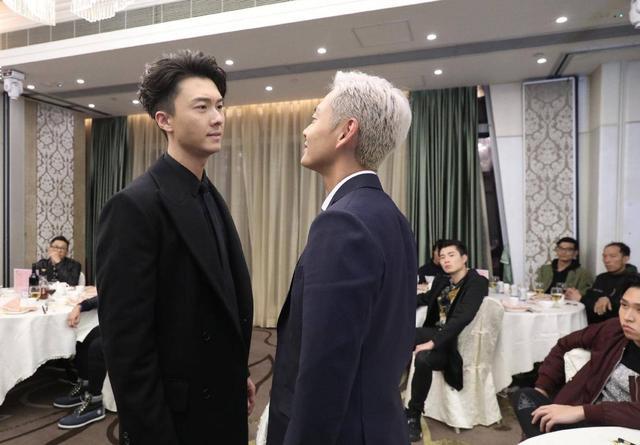 谭咏麟|谭咏麟高度评价TVB新剧，王浩信太厉害了