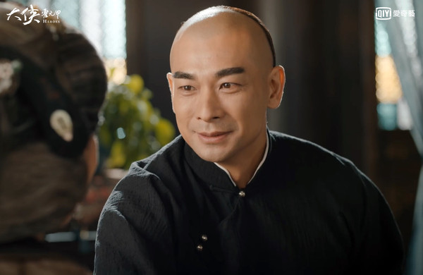 释小龙加入《大侠霍元甲》!曝赵文卓片场"准备维生素"暖举