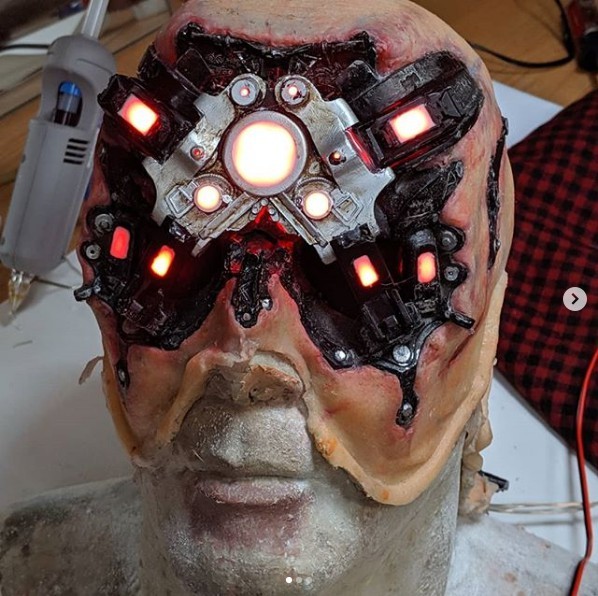 真正的赛博朋克!《2077》罗伊斯超硬核cosplay