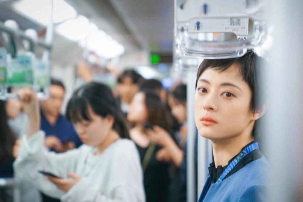 以家人之名|《以家人之名》52城收视破5，比《安家》还高，被指有注水之嫌