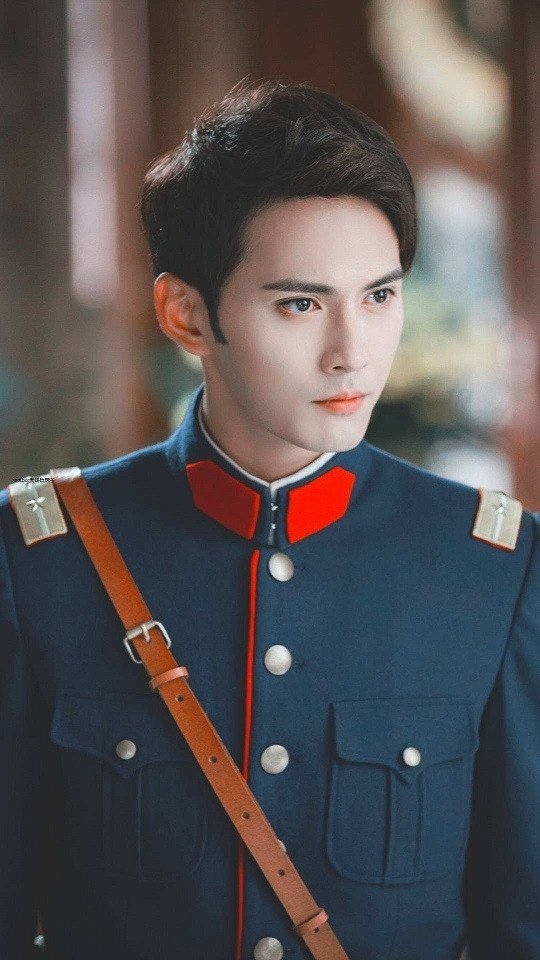 9个民国古装造型都超抗打的颜值陈星旭军装也帅任嘉伦许凯都是神颜