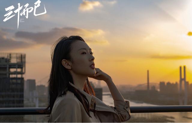 三十而已|《三十而已》后童瑶资源大好，待播剧搭档朱一龙，大满贯视帝作配