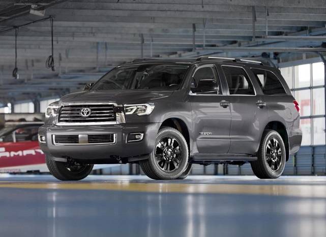 普拉多"亲大哥"5.7l v8 6at 全尺寸suv 黑外观太酷