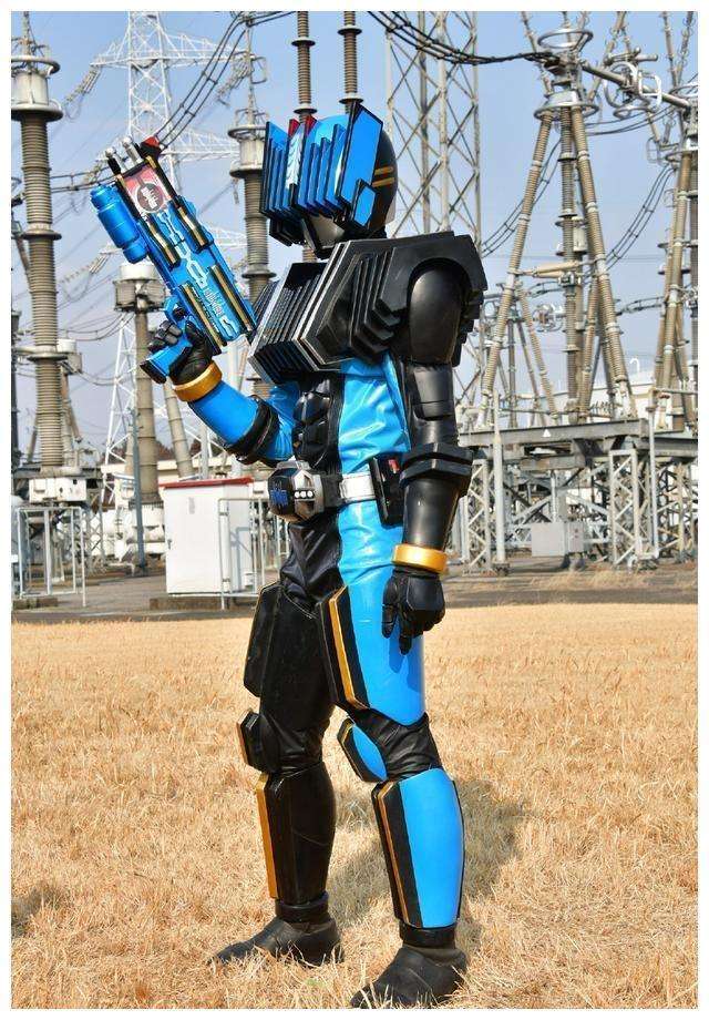 不靠谱分析《假面骑士时王》中海东大树的行为动机