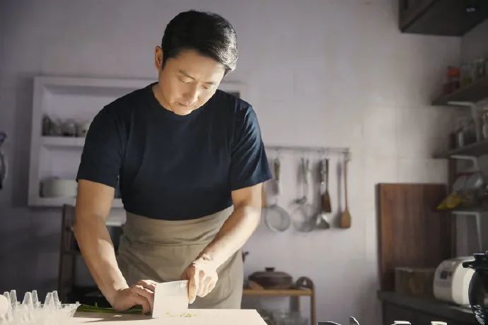 凌霄|这次准备网暴她了吗？