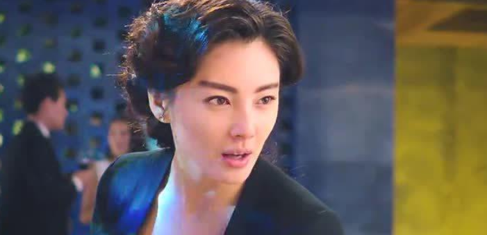 张雨绮|张雨绮五公光脚站台上跳舞，这回真的绝美！