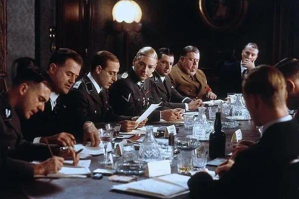 奥斯维辛集中营|奥斯维辛集中营为何成为人间炼狱：永远不要考验人性