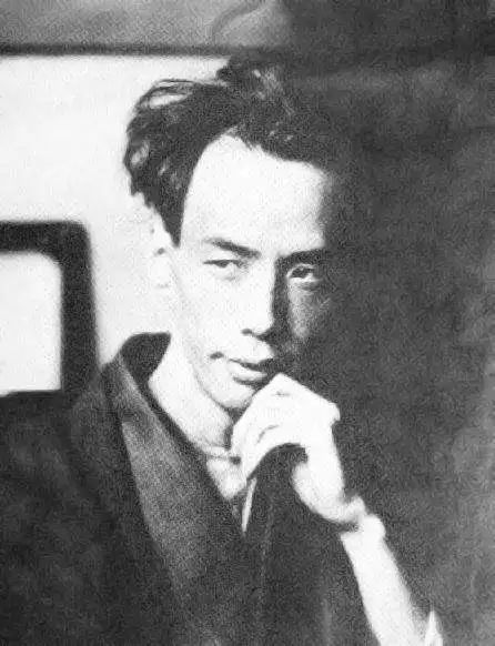 真相|这本影响了日本文坛100年的书，带你看透人性真相