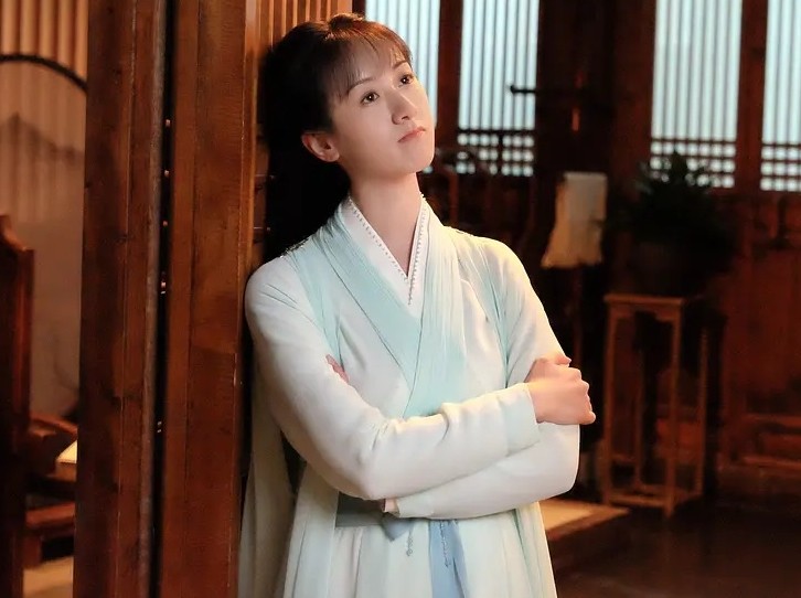 禹司凤|《琉璃》又登上热搜，成毅拿“女主剧本”加戏，袁冰妍造型似杨紫