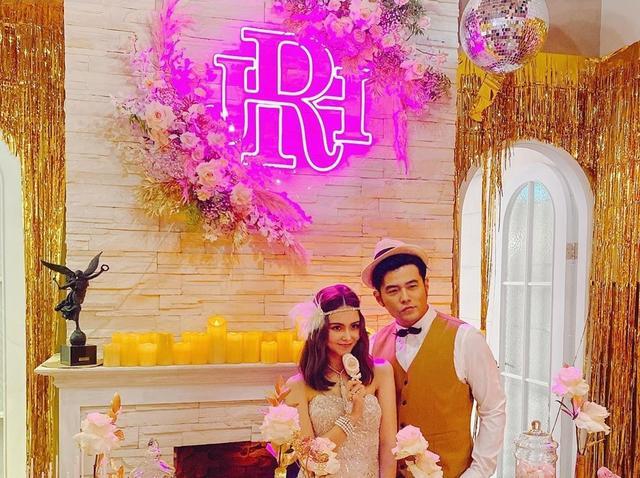 昆凌|昆凌晒双主题生日趴，穿扮精致典雅与周杰伦甜蜜放闪，儿女可爱出镜