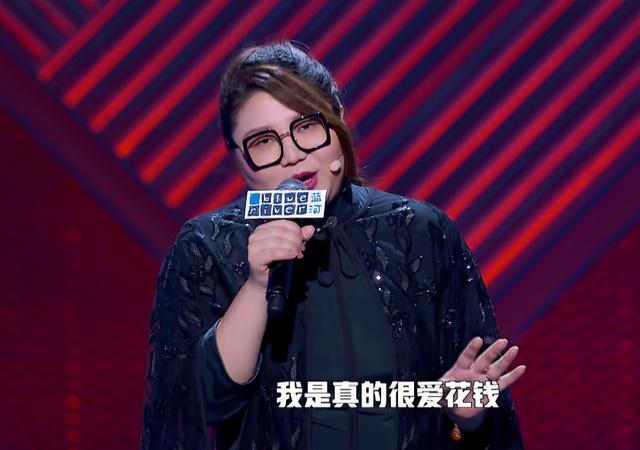 杨天真|为工作牺牲身体理所应当？杨天真的最新发言，为什么触怒了公众？