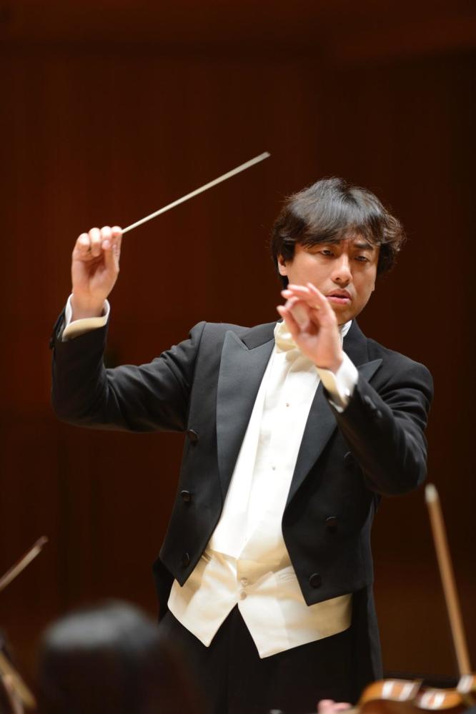 贝多芬交响曲全集|40岁前录完贝多芬交响曲全集，指挥家张亮：一切才刚刚开始