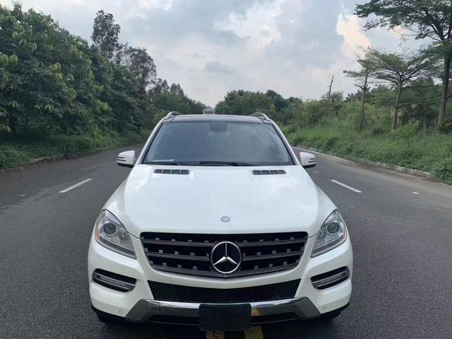 二手市场售价19万的奔驰15款奔驰ml350一起看一看