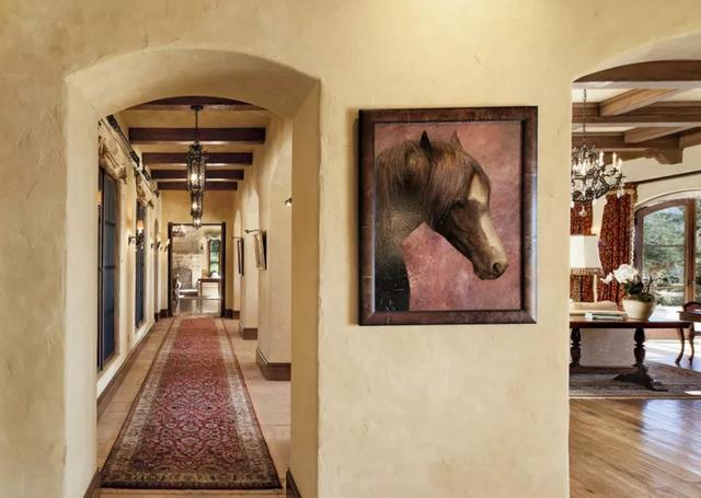 哈里梅根|哈里梅根8000万别墅内景富丽堂皇，餐厅堪比米其林，比女王还排场