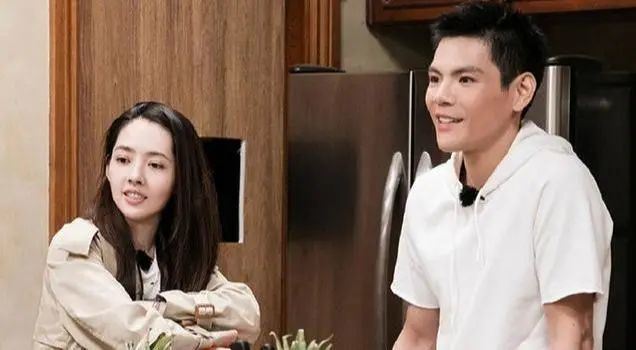 刘心悠|退圈也要谈恋爱？刘心悠和小孩的八年恋情可真虐！