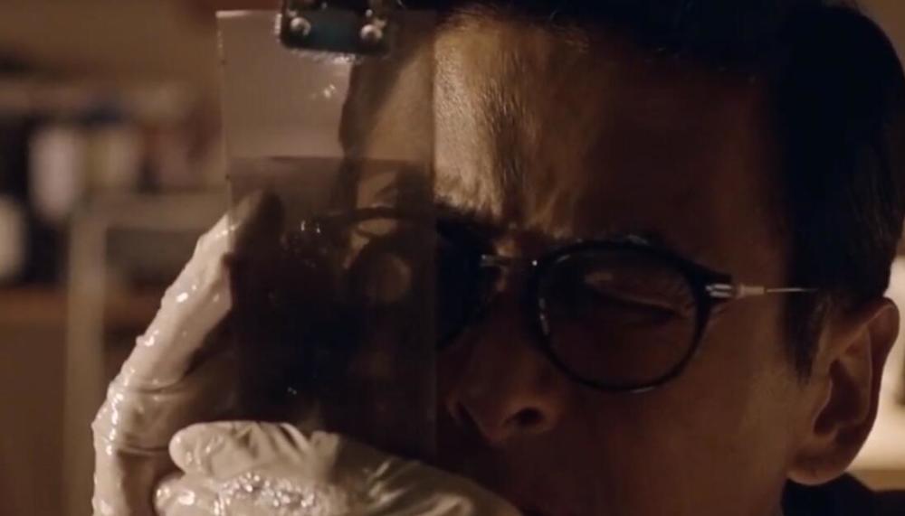 周润发|捧上神坛的演技 吹嘘过头的节俭 捐款活动中从未有过名字的一代影帝