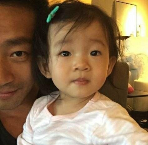 汪小菲|一人难以入眠，汪小菲凌晨发文思念妻女：我的宝贝，真的很想你