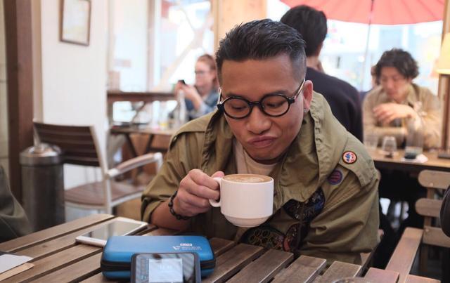 徐智勇|44岁香港男歌手含泪宣布出柜：很紧张，但我自豪