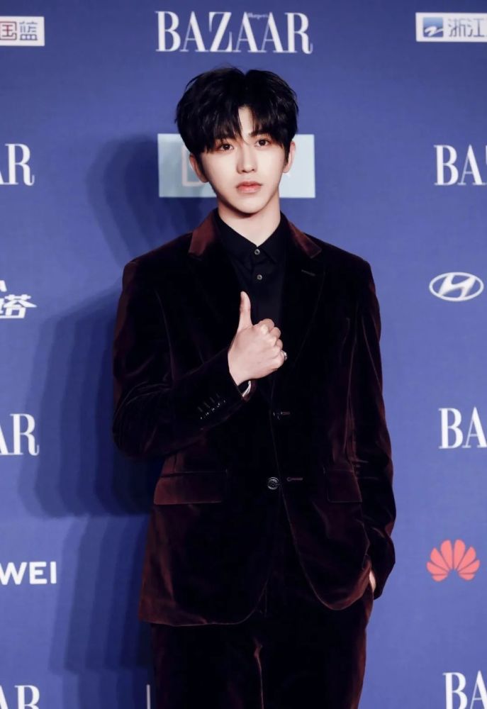 蔡徐坤|在蔡徐坤身上，我们看到了一个青春偶像的蜕变