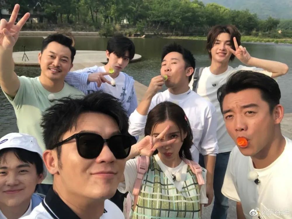 蔡徐坤|在蔡徐坤身上，我们看到了一个青春偶像的蜕变