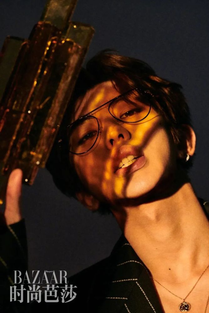 蔡徐坤|在蔡徐坤身上，我们看到了一个青春偶像的蜕变